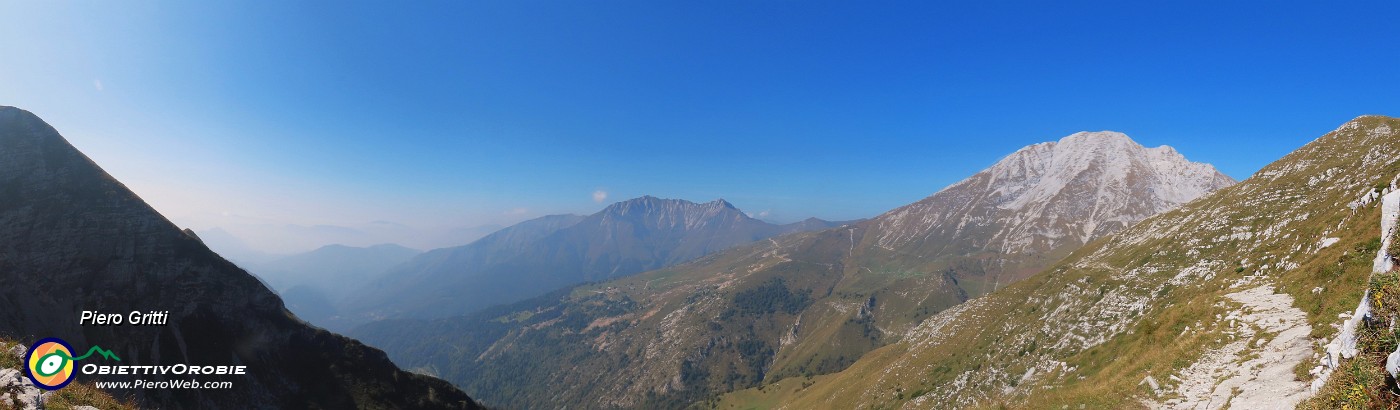 57 Sul sent. 237 dalla Bocchetta di Grem alla Bocchetta di Cimetto.jpg